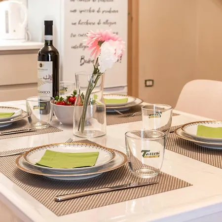 Guesthost - Comfortable Apt In Monopoli Center * Monopoli