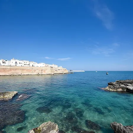 Guesthost - Comfortable Apt In Monopoli Center * Monopoli